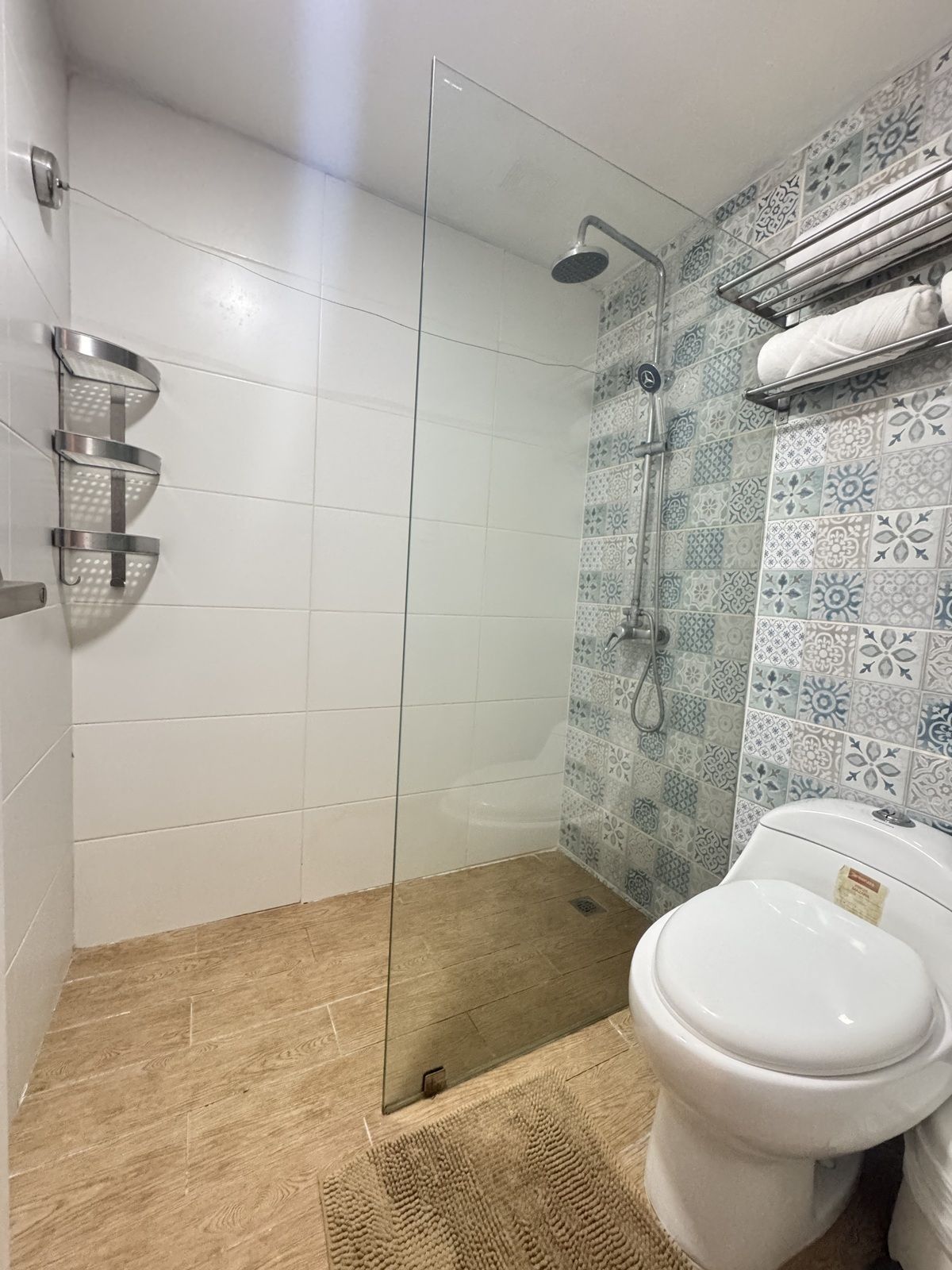 10 de 17: BAÑO HAB 2