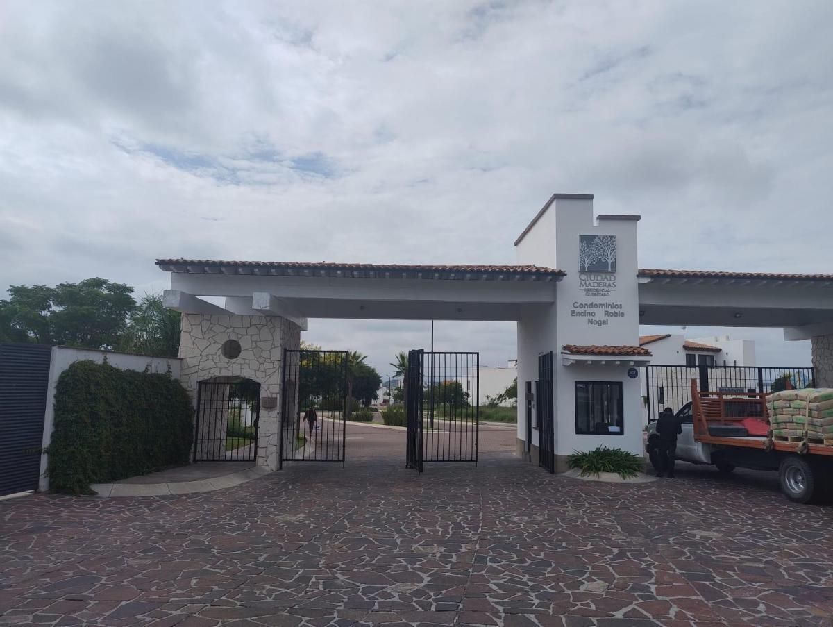 2 de 9