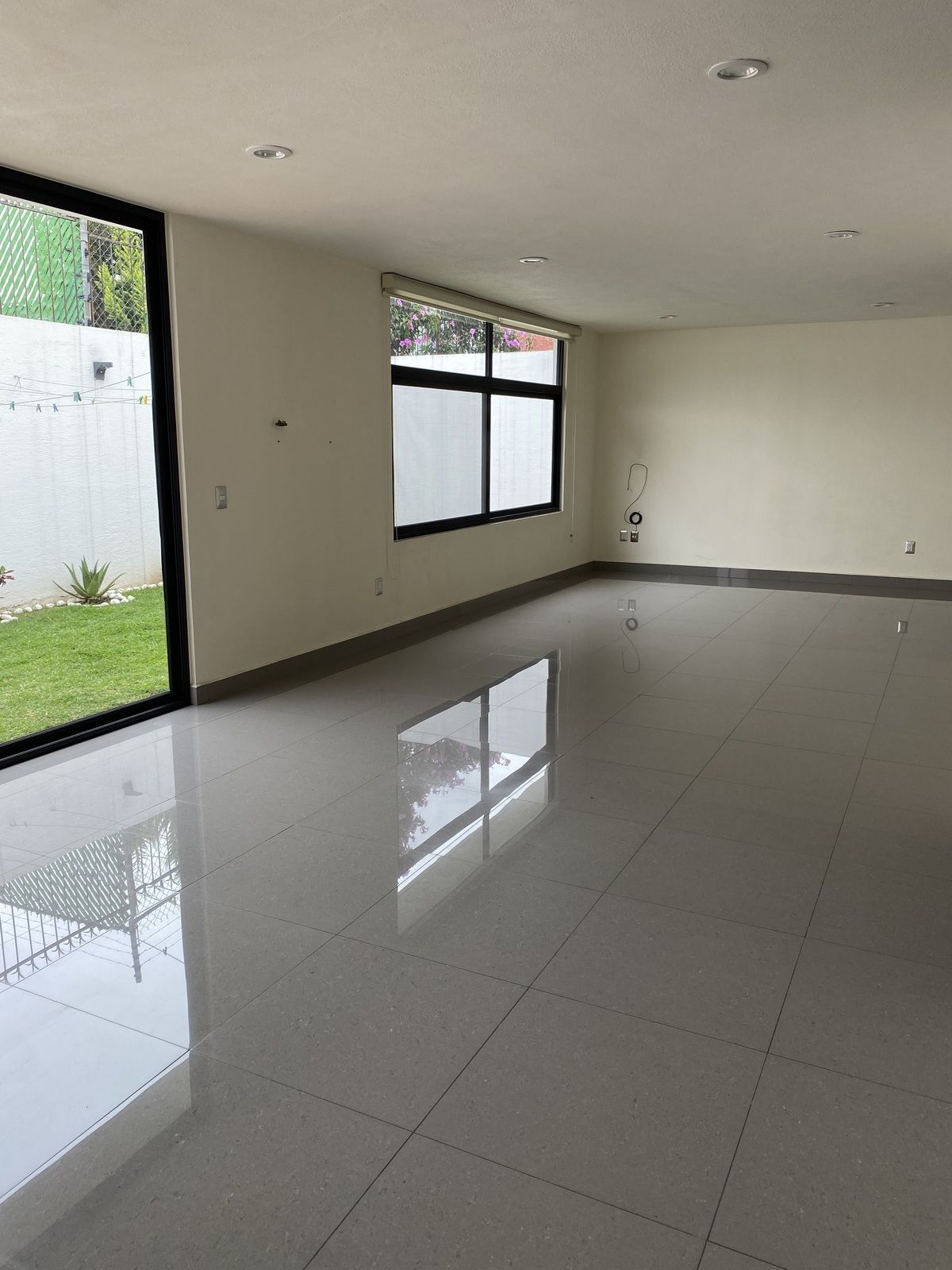 3 de 21: Sala -Comedor