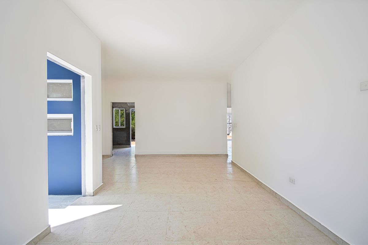 4 of 13: Living Area