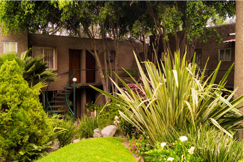3 of 10: jardines