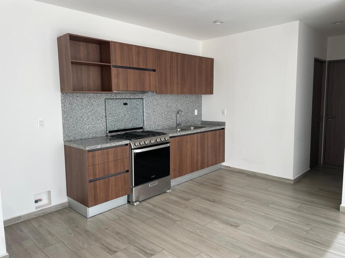 2 of 9: Cocina