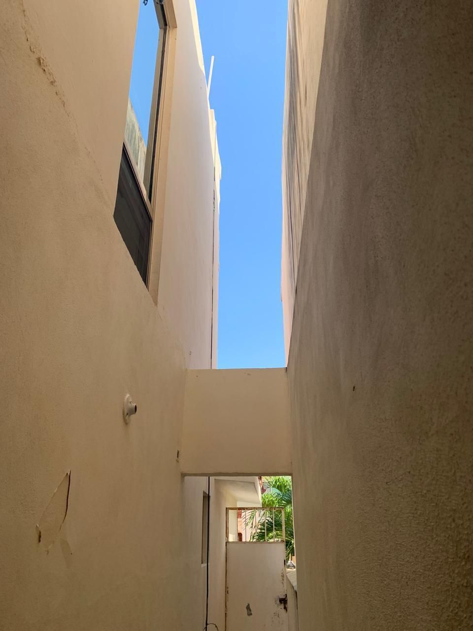 4 of 19
