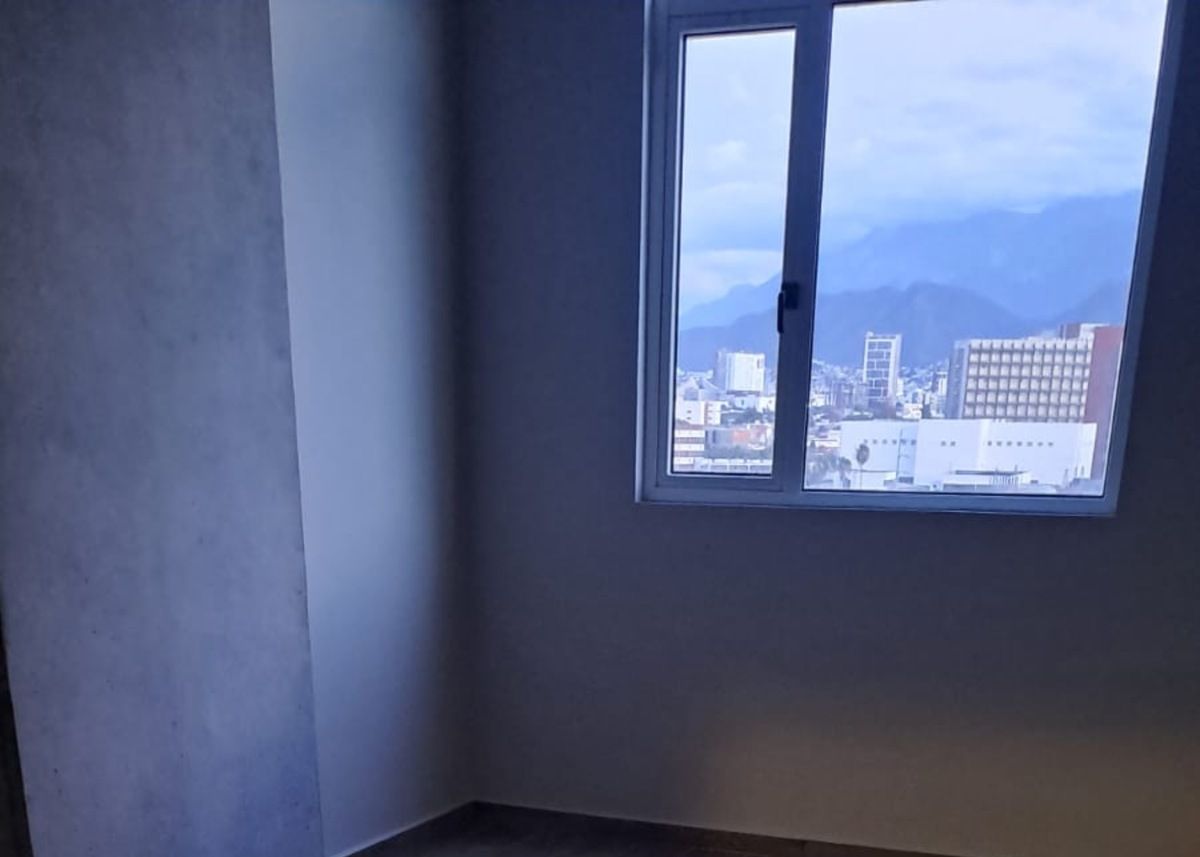 8 de 18