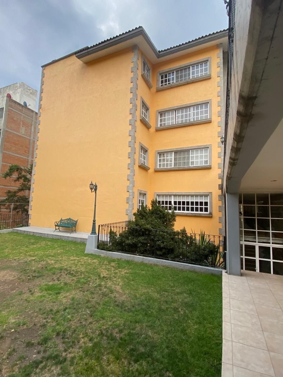 1 de 25: FACHADA DEL EDIFICIO