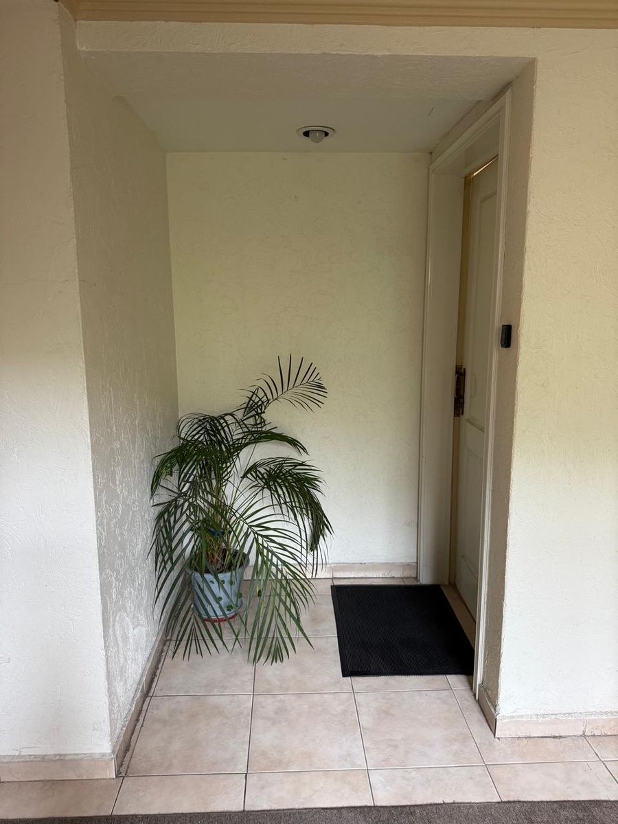 3 de 34: ACCESO AL DEPARTAMENTO