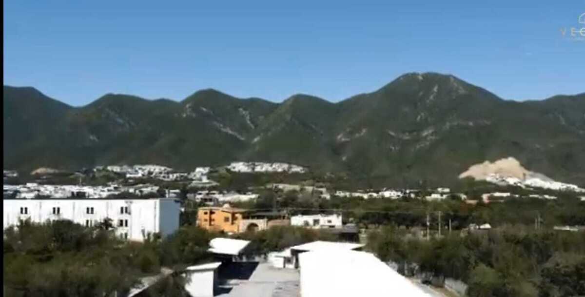 3 de 8