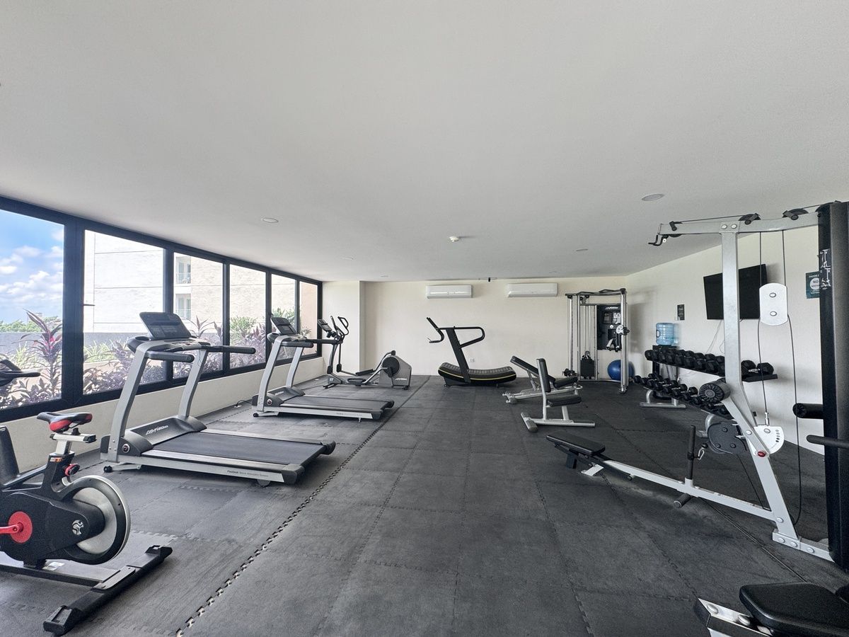 25 de 26: Gimnasio