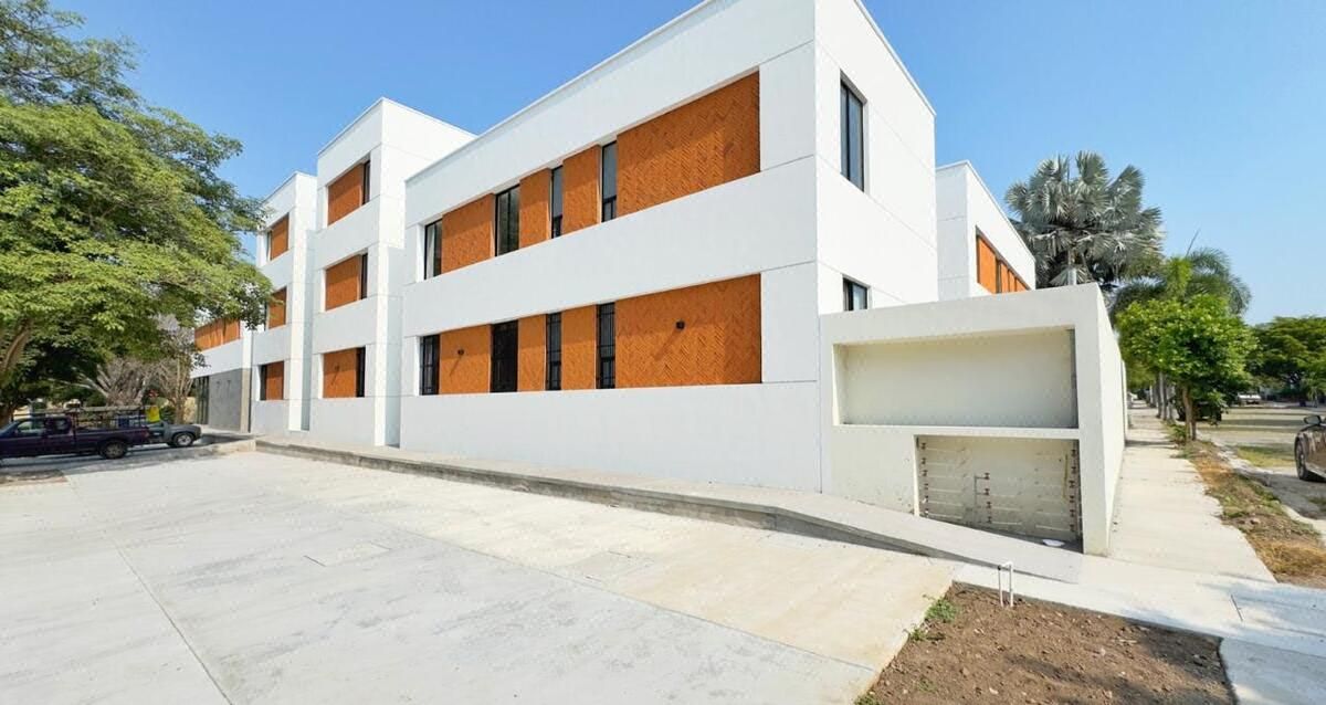 Departamentos en Venta en Jardines de Vista Hermosa, Colima, Colima.