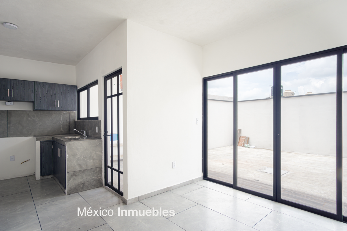 3 de 14: Comedor y cocina