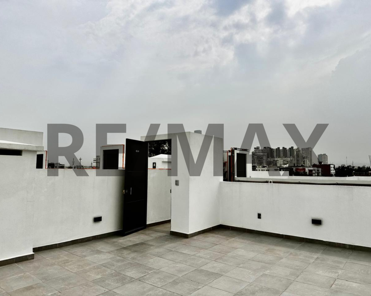 21 de 28: Roof privado