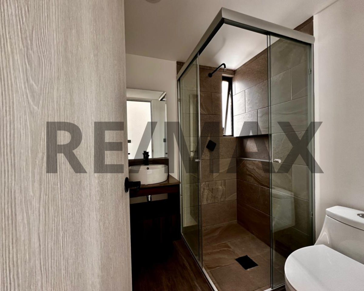 14 de 32: baño completo