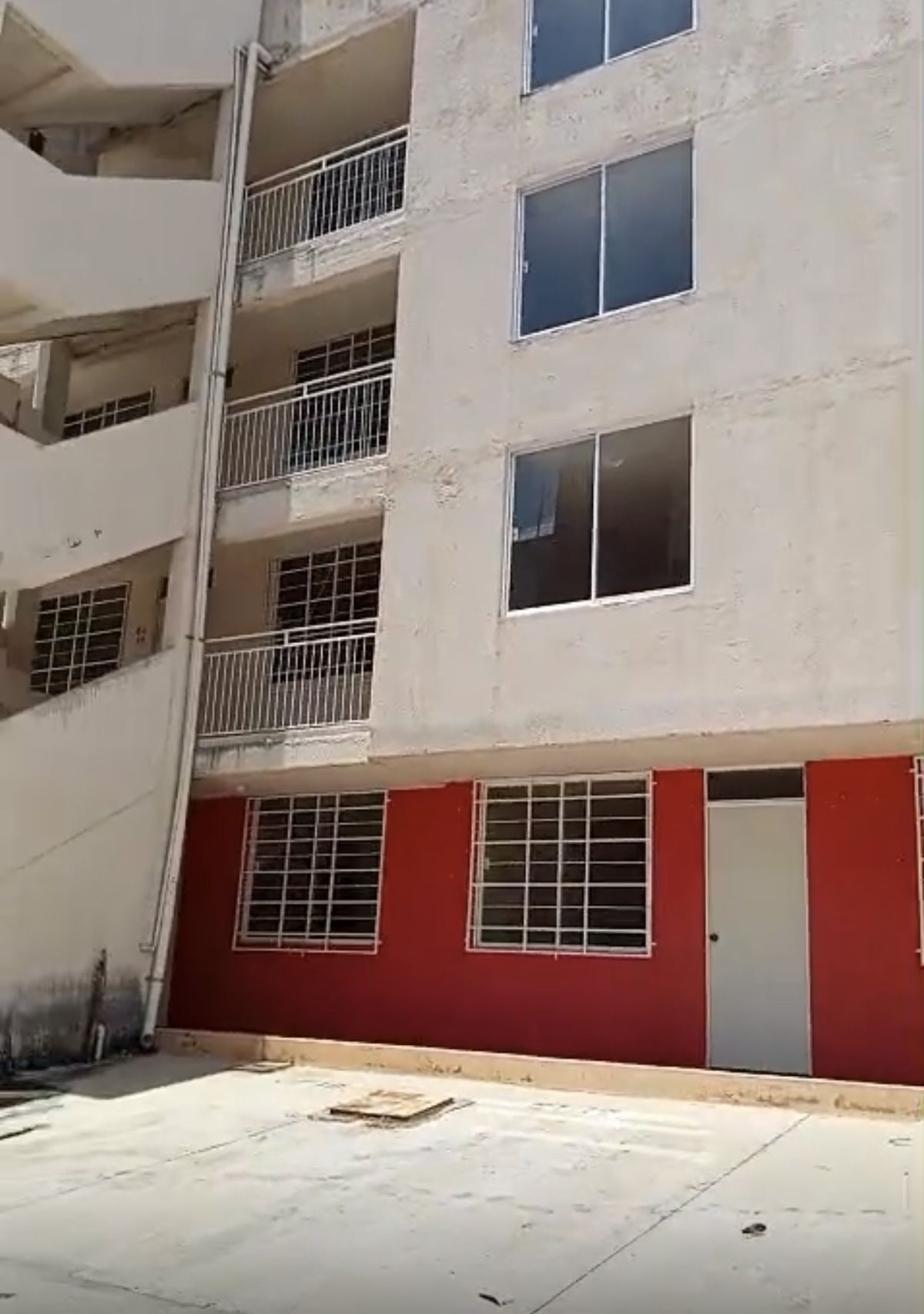 12 de 25