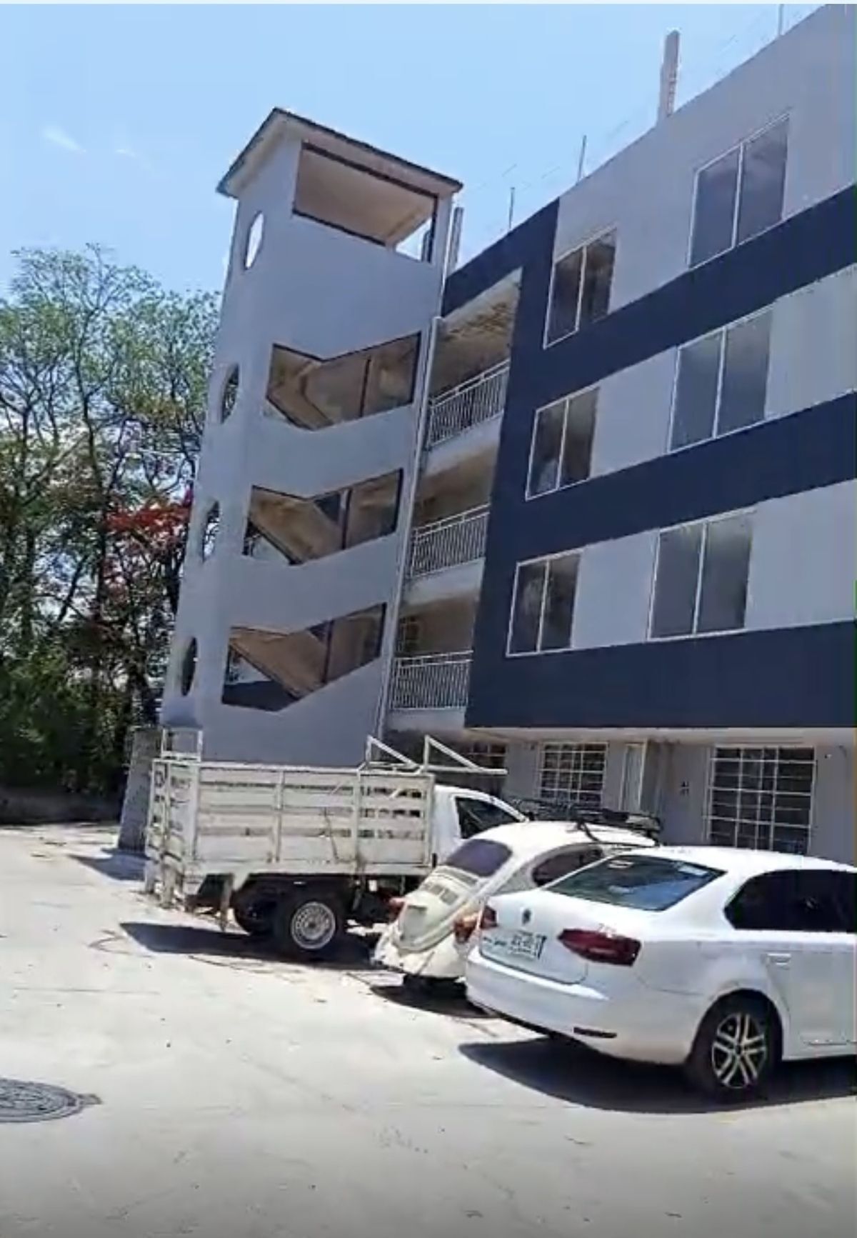 14 de 16