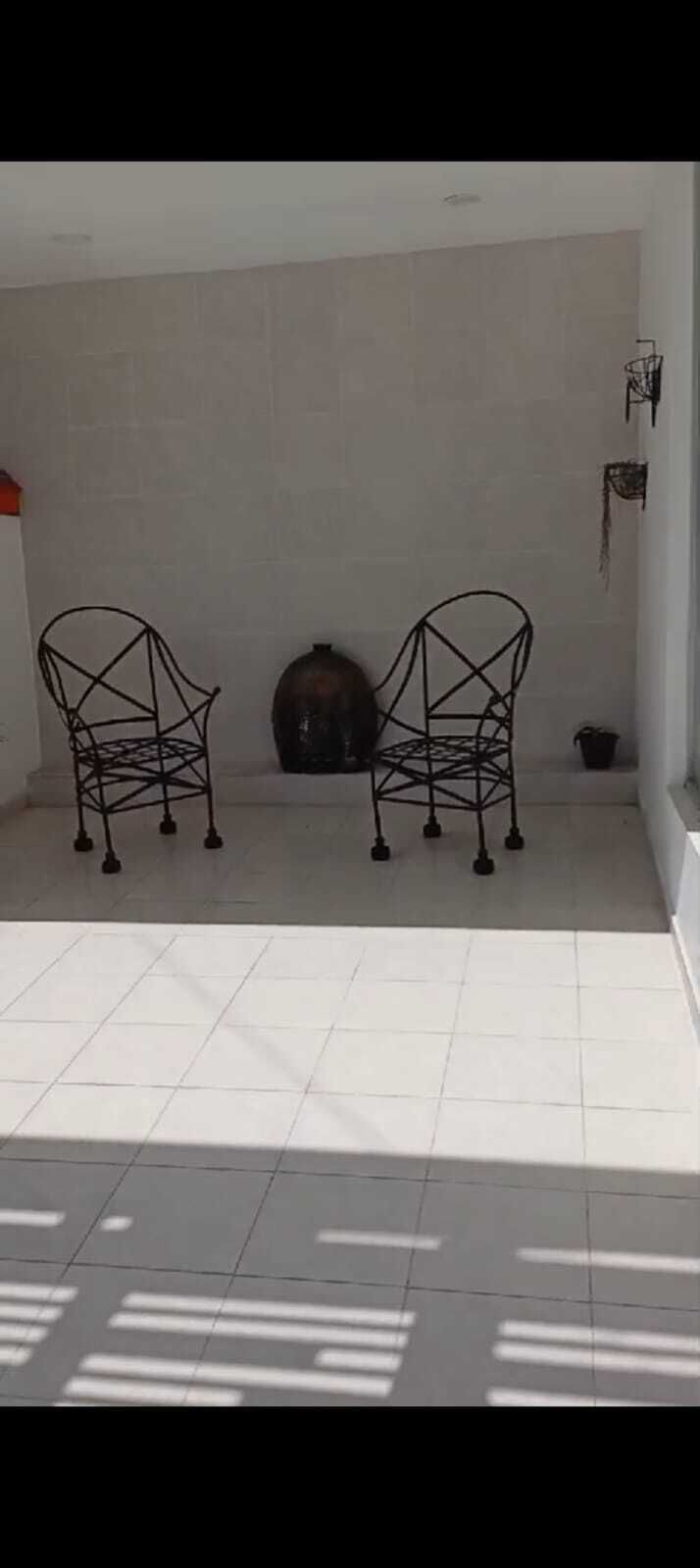 2 of 18