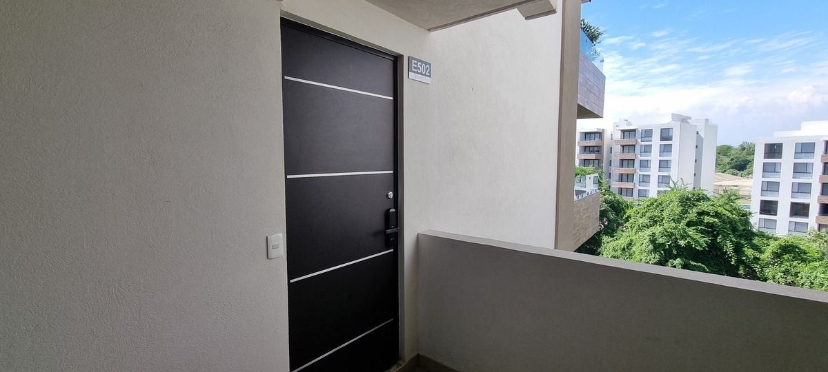 5 de 31: Acceso con cerradura electrónica