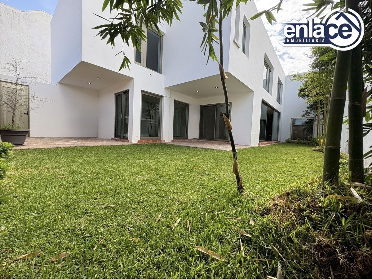 Casa en Privanzas