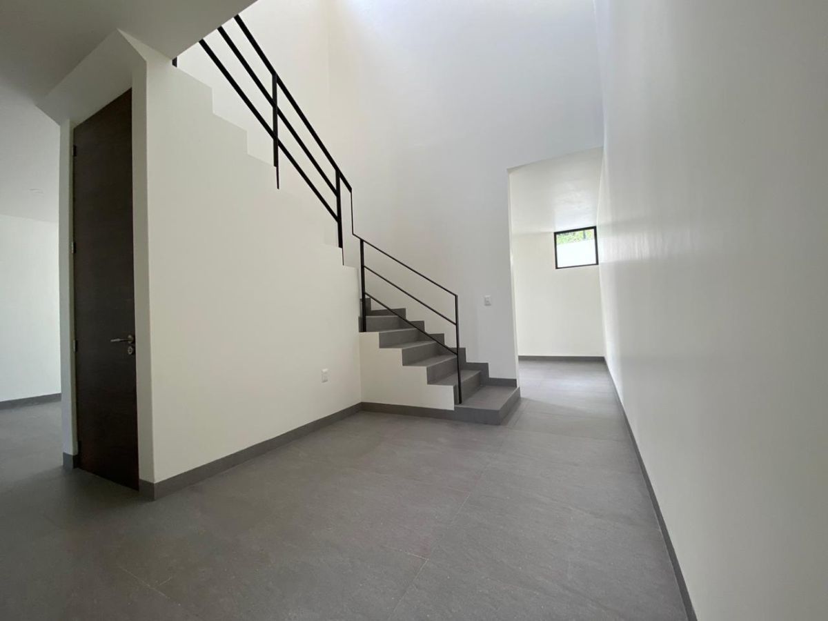 4 de 29: Vestíbulo de acceso