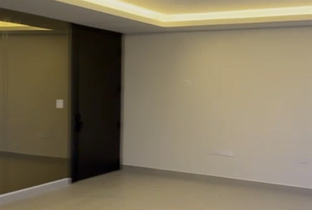 3 de 8