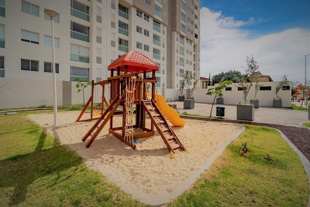 2 de 15: JUEGOS INFANTILES