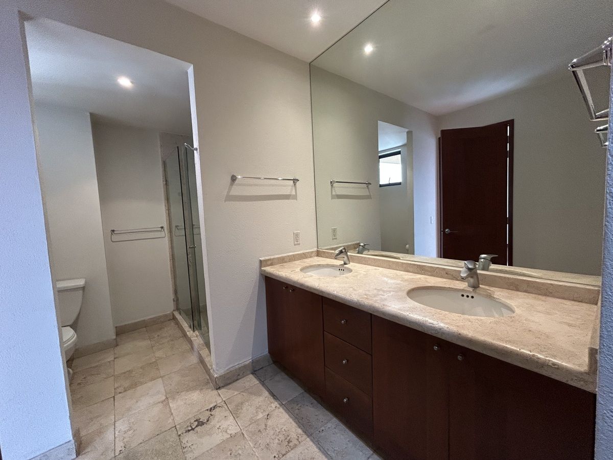 11 de 20: Recamara principal baño
