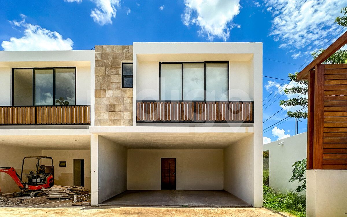 1 de 36: Fachada Frontal