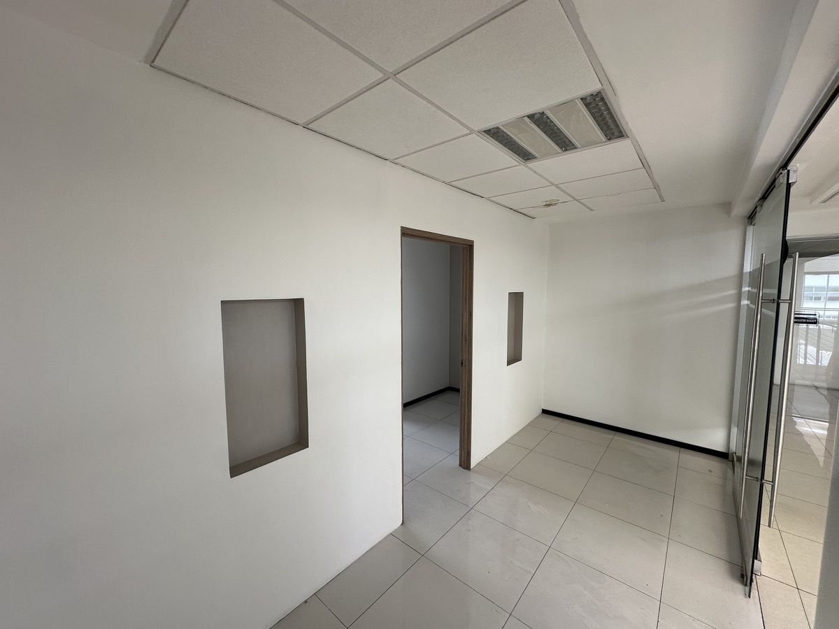 INCREÍBLE OPORTUNIDAD DE INVERSIÓN OFICINA EN VENTA EN GUADALAJARA - foto 5