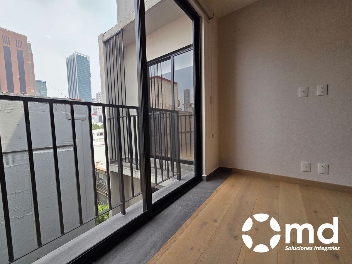 1 de 25: Balcon estancia
