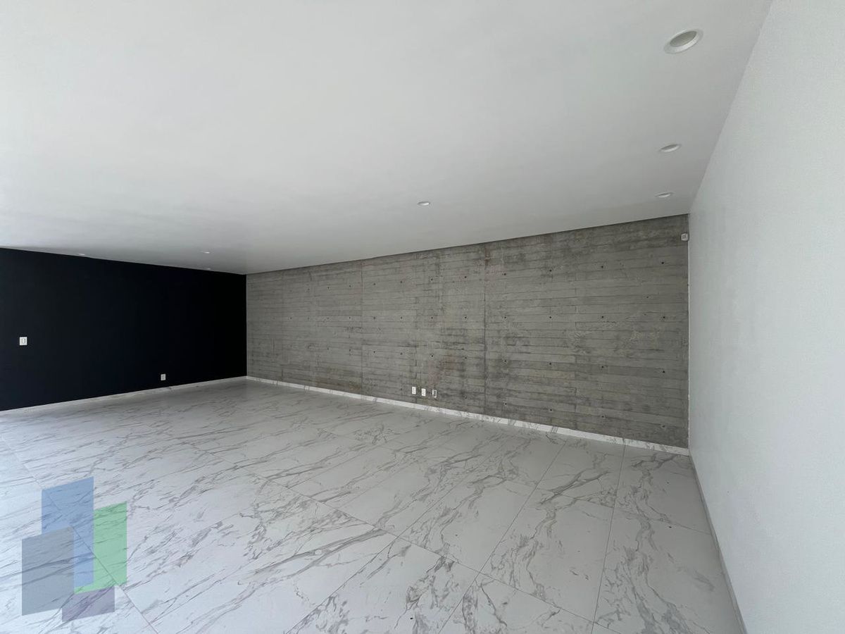 7 de 27: Sala-comedor