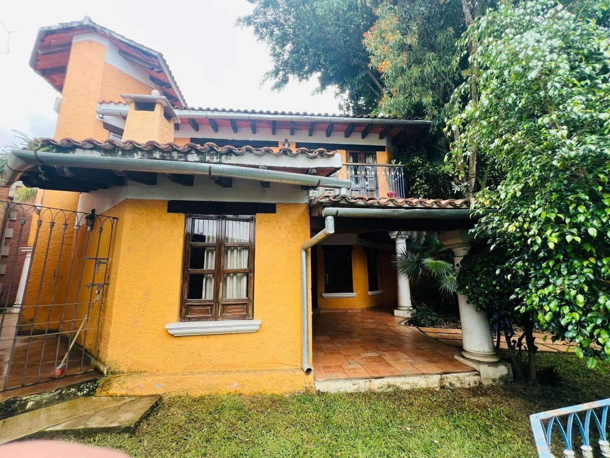 1 de 26: FACHADA