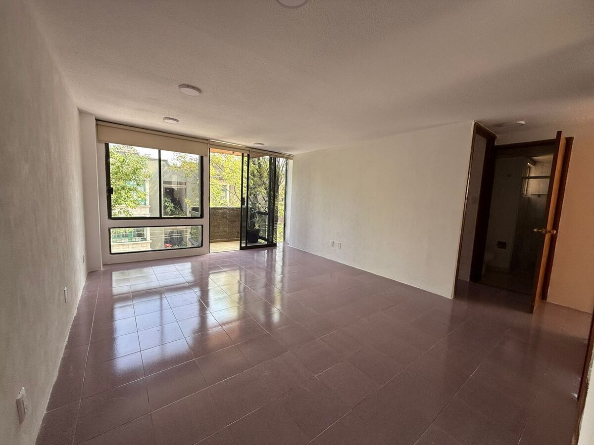 4 de 19: Estancia-comedor