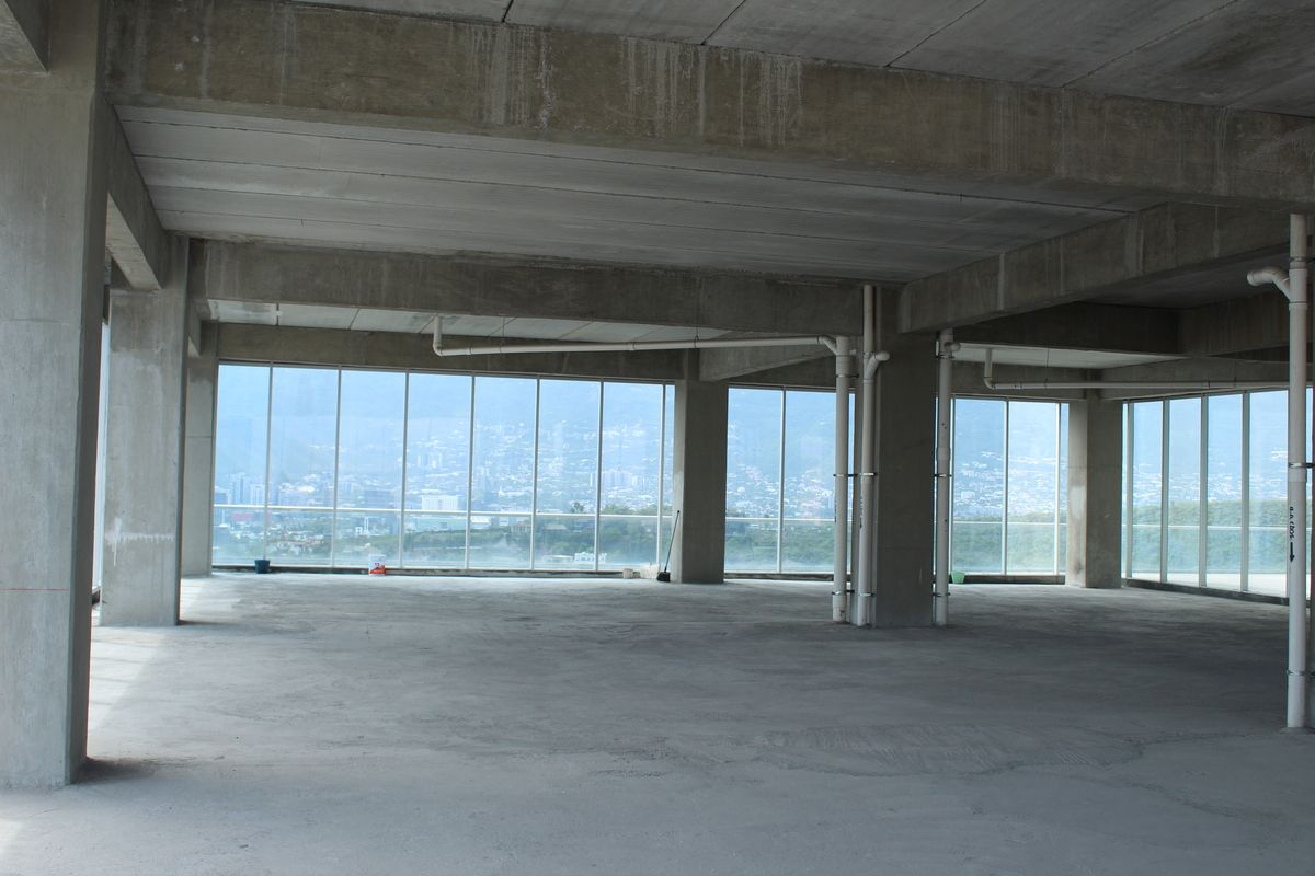 9 of 13: Oficinas corporativas AAA