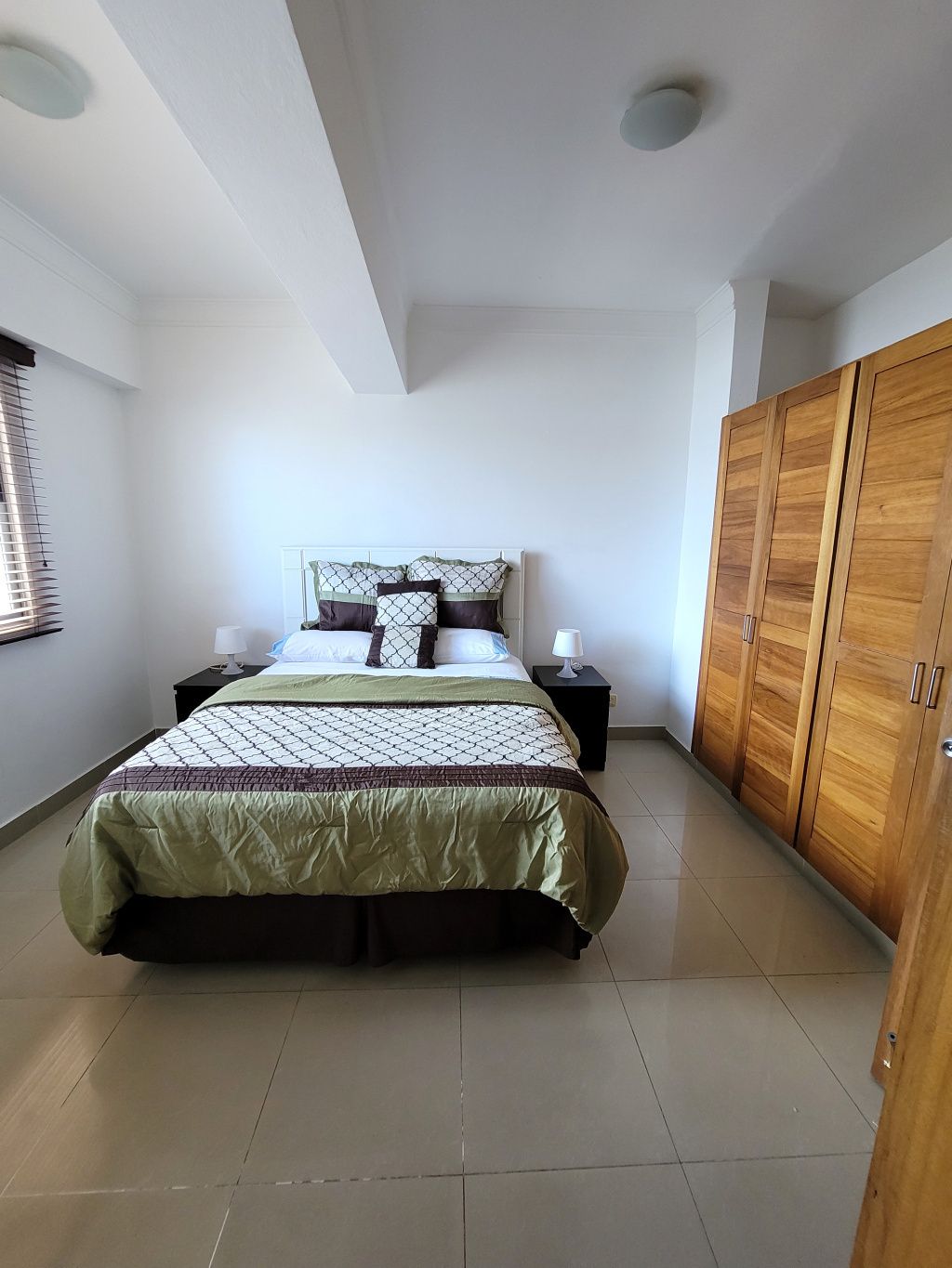 3 of 13: Segunda Habitación