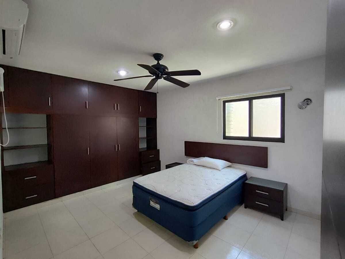 1 of 9: Recamara principal