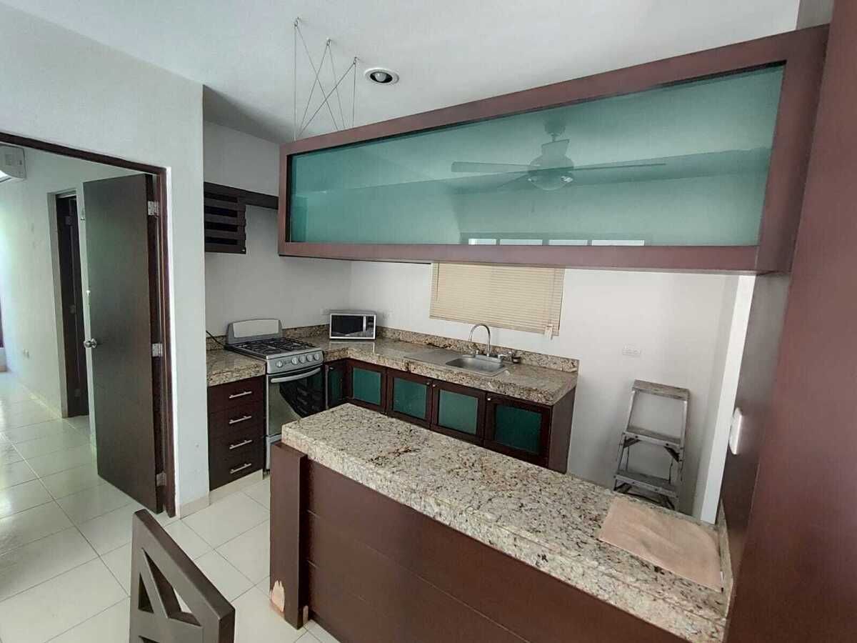 4 of 9: cocina
