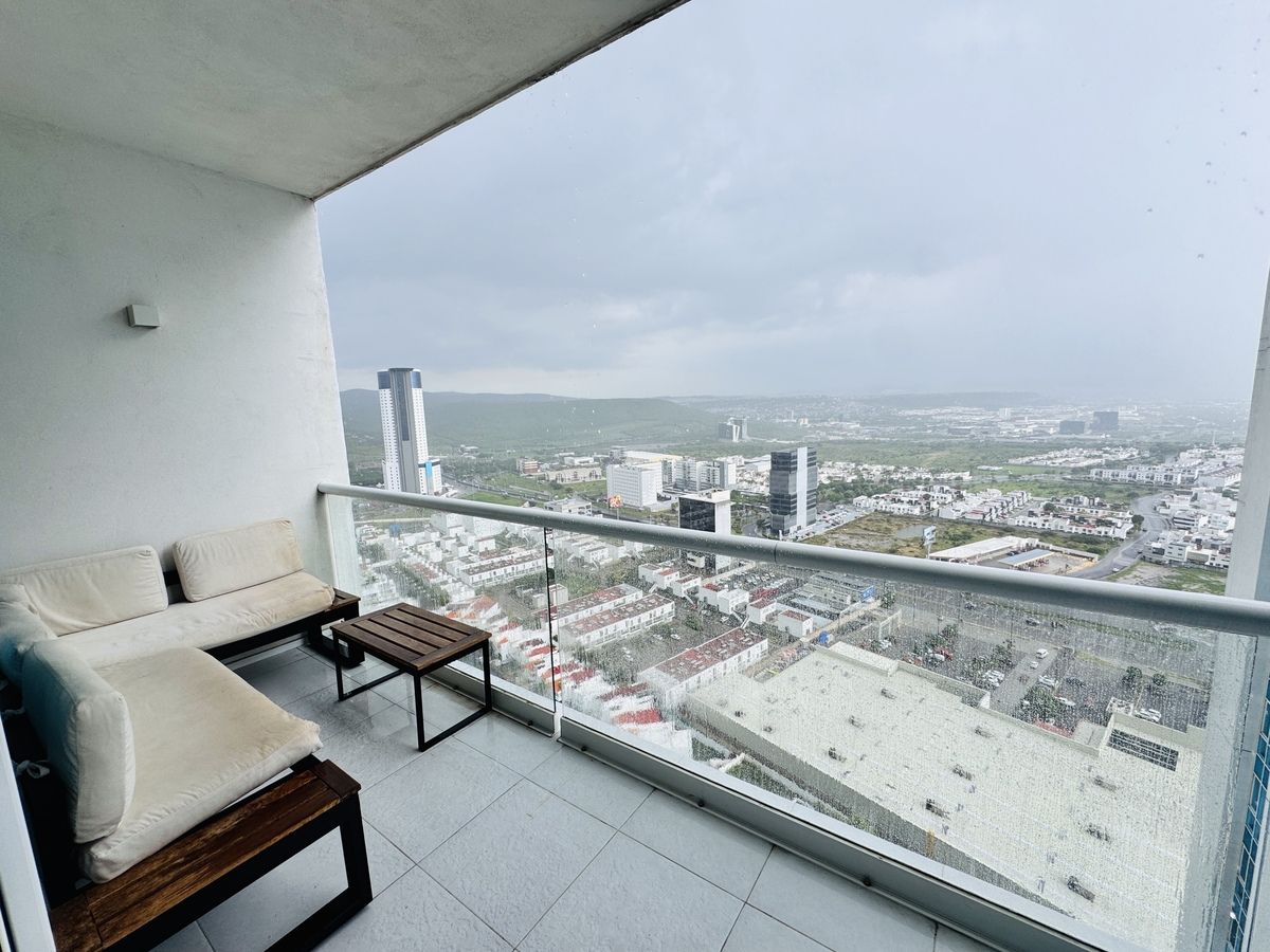 22 de 38: Vista desde el balcón