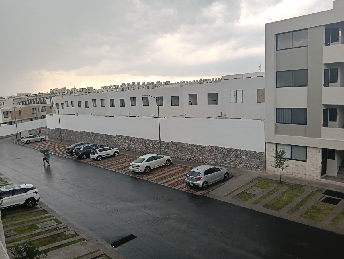 3 de 18