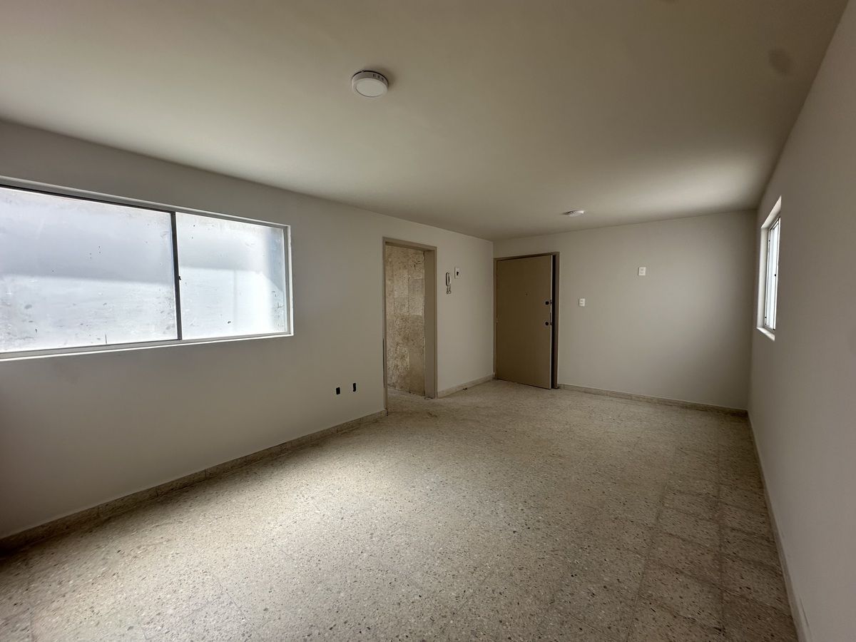 2 de 5: Sala Comedor