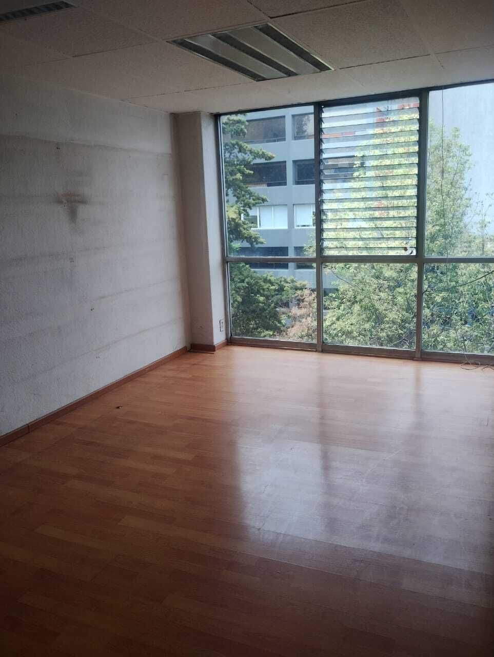 3 de 28