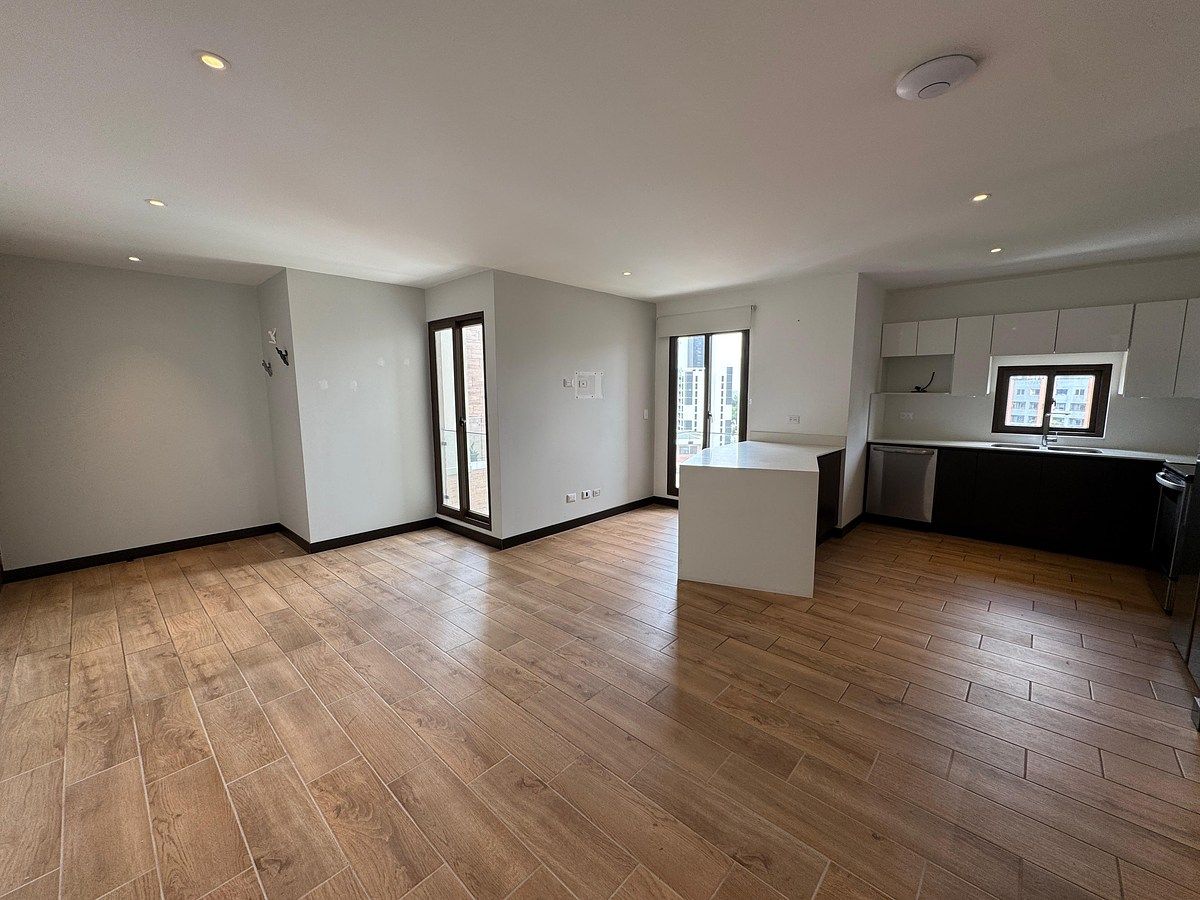 Zona 10, Marques De Oakland, Apartamento en Renta - Miniatura 2