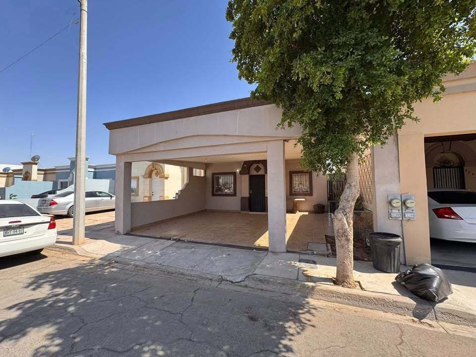 Se Vende Casa en Residencial Mayakhan(mexicali, B.C.)