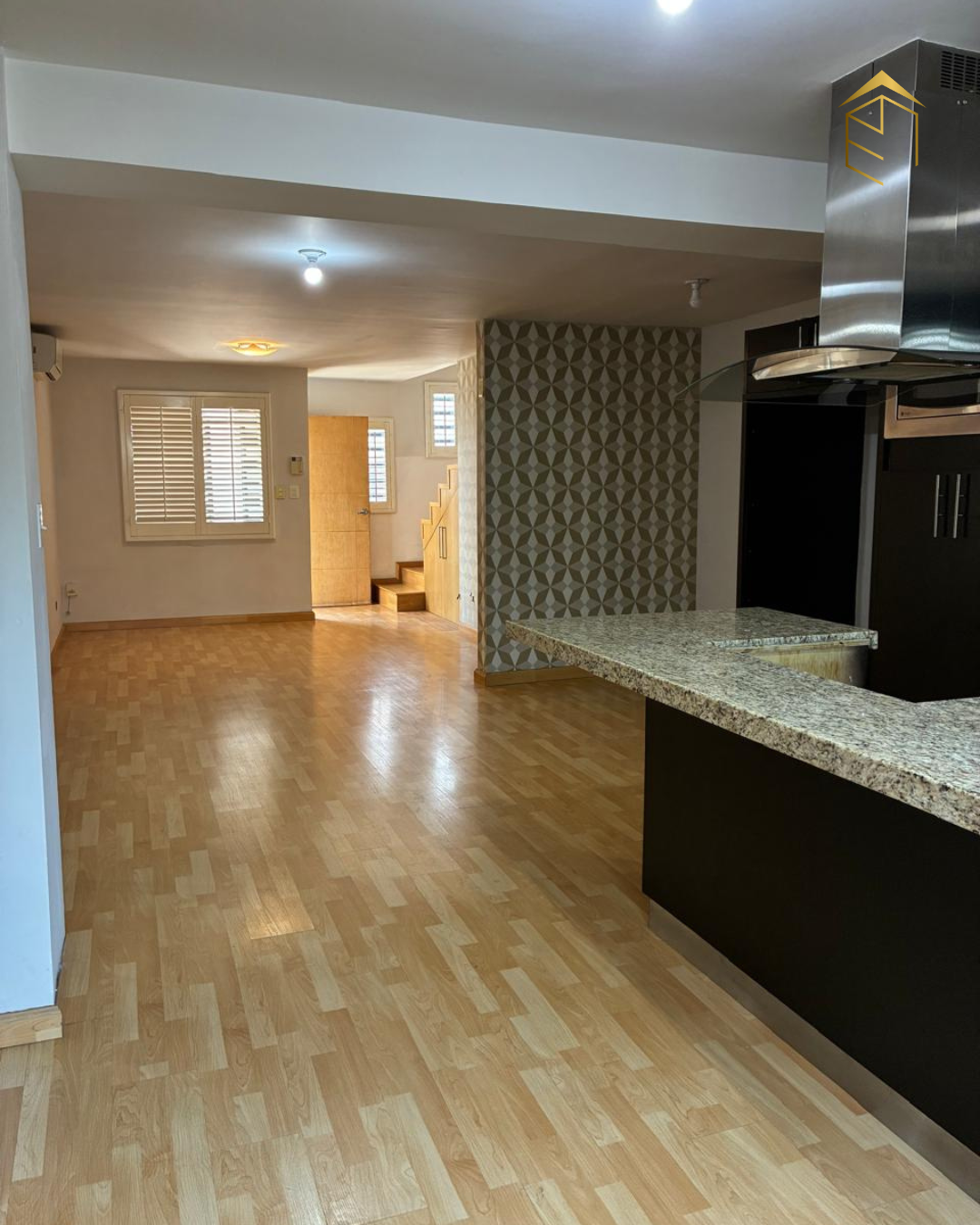 2 of 10: cocina