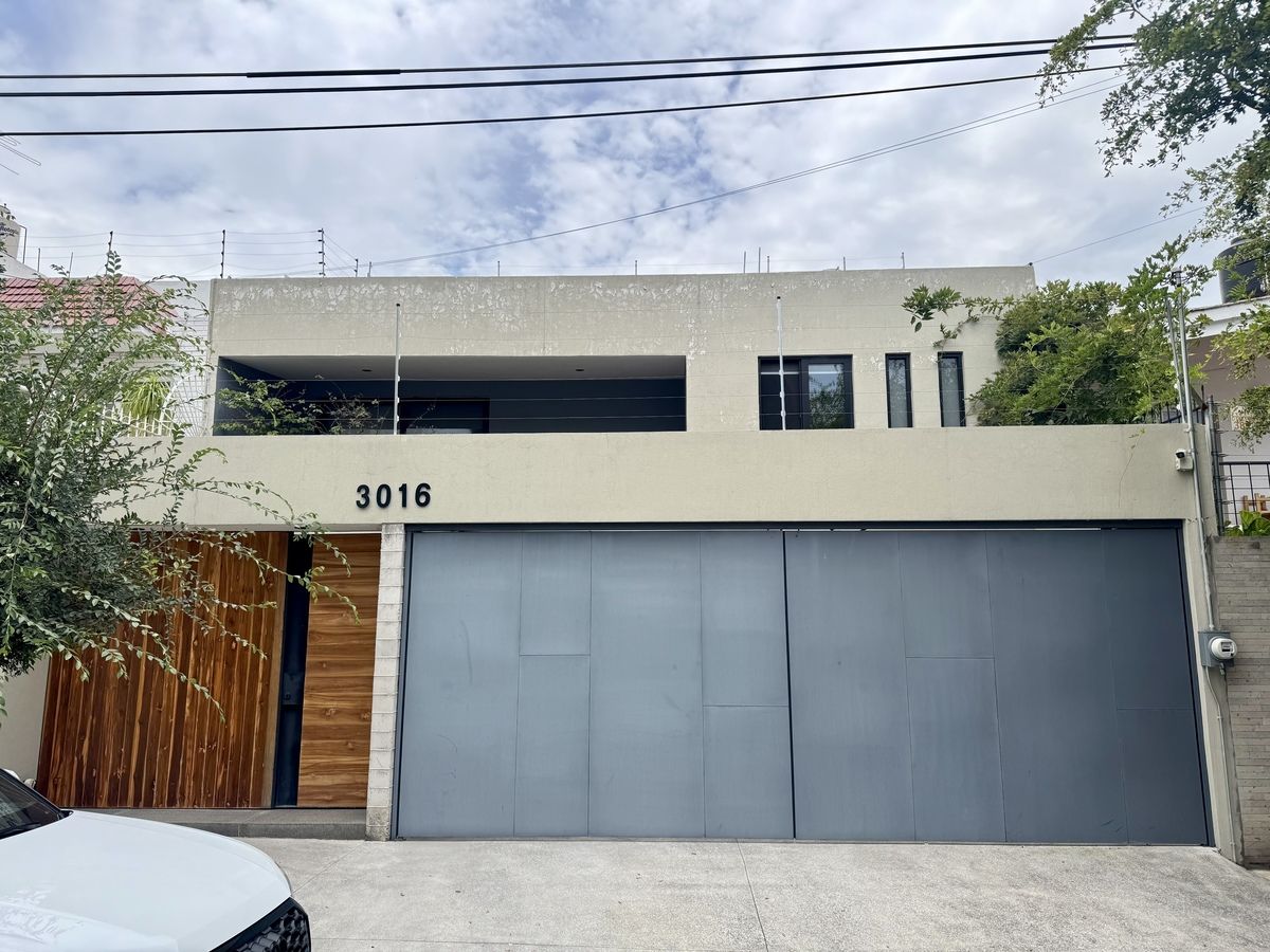1 de 14: Fachada