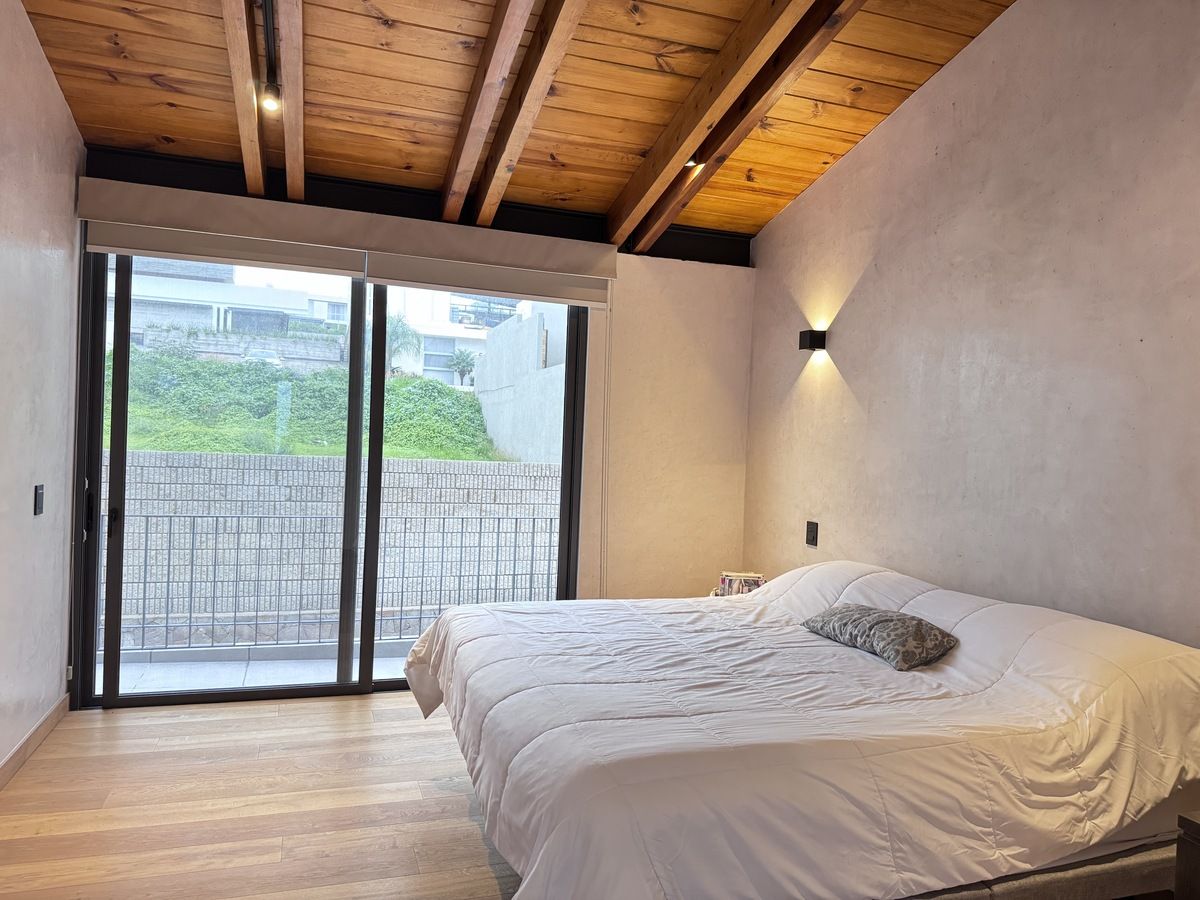 24 de 27: Recámara principal