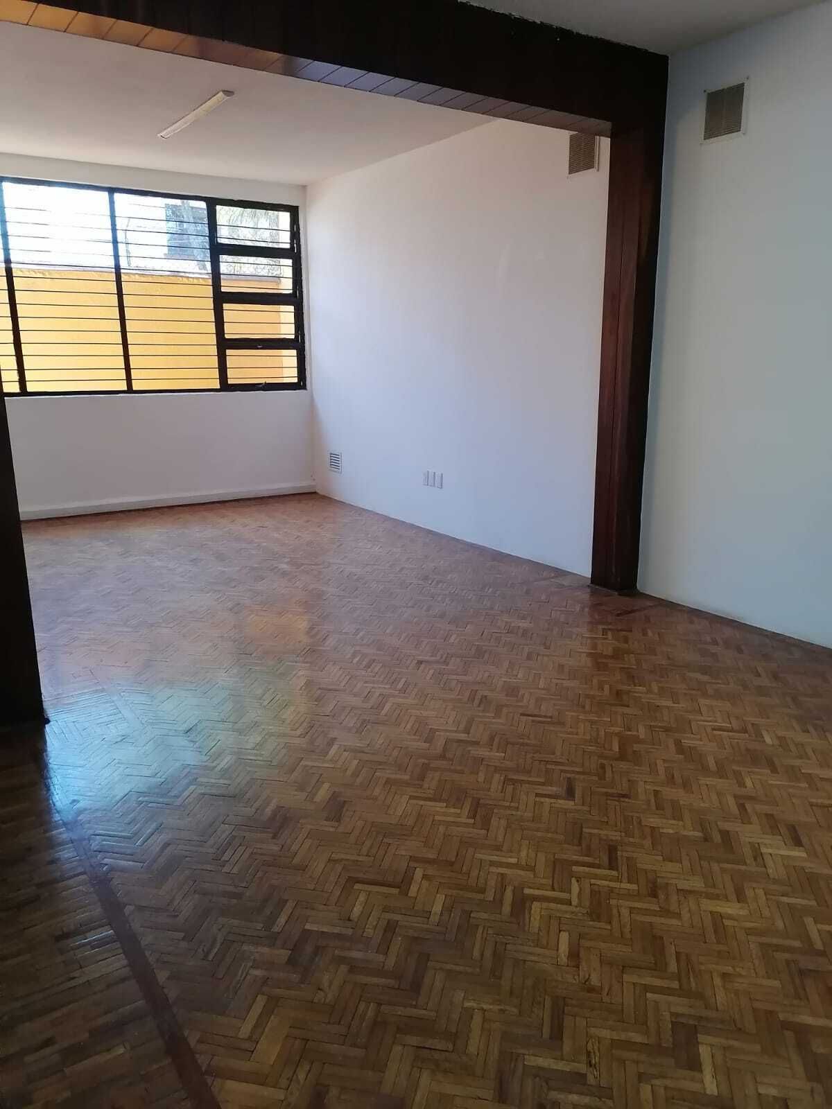 3 de 18