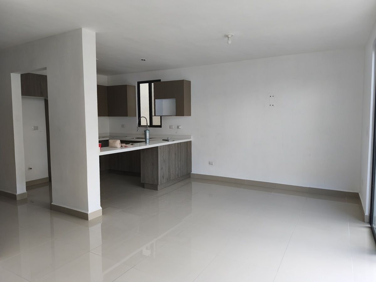 3 de 28: Sala comedor