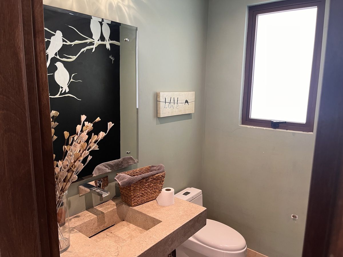 6 de 26: Baño de vistas PB