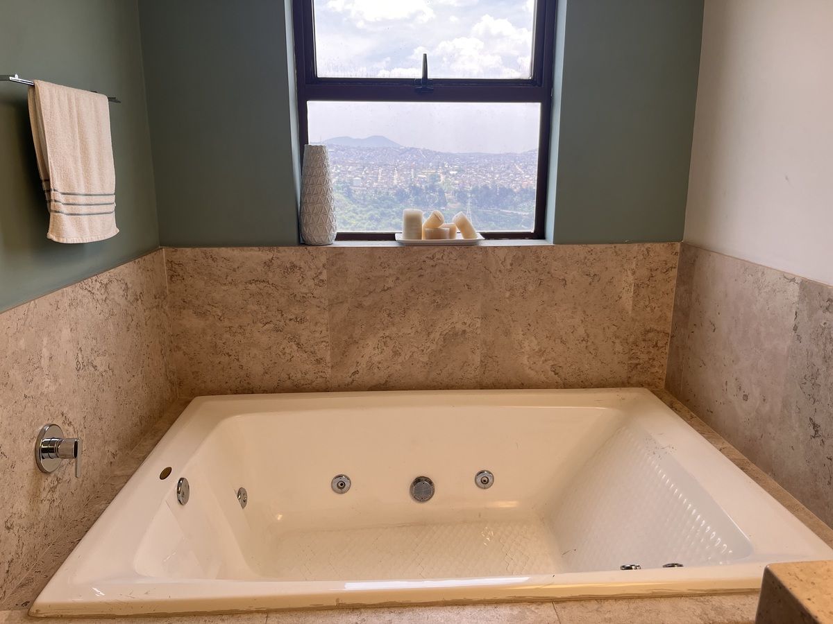 21 de 26: Jacuzzi con vista