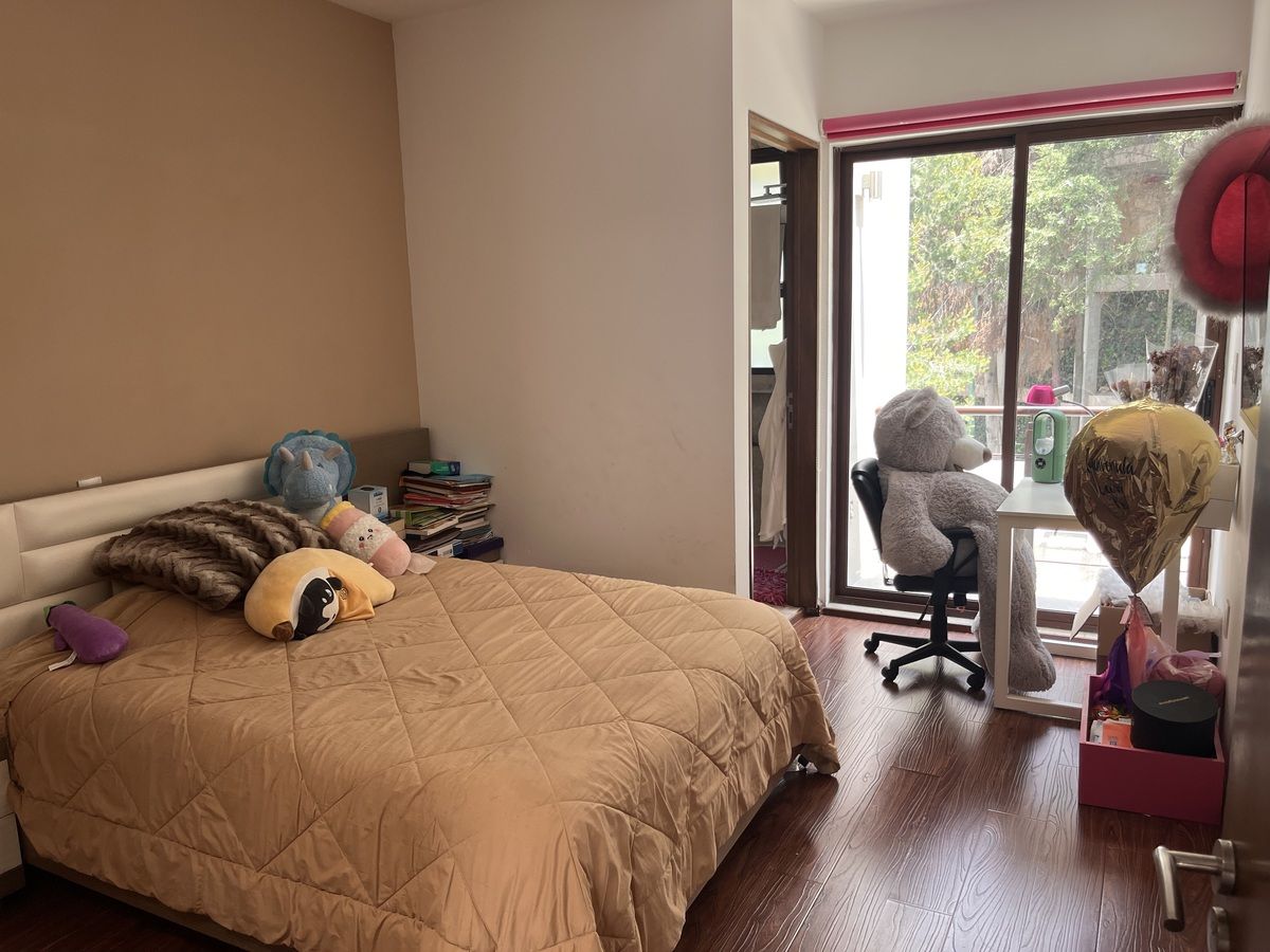 25 de 26: Recámara 2 con vestidor, baño propio y balcón