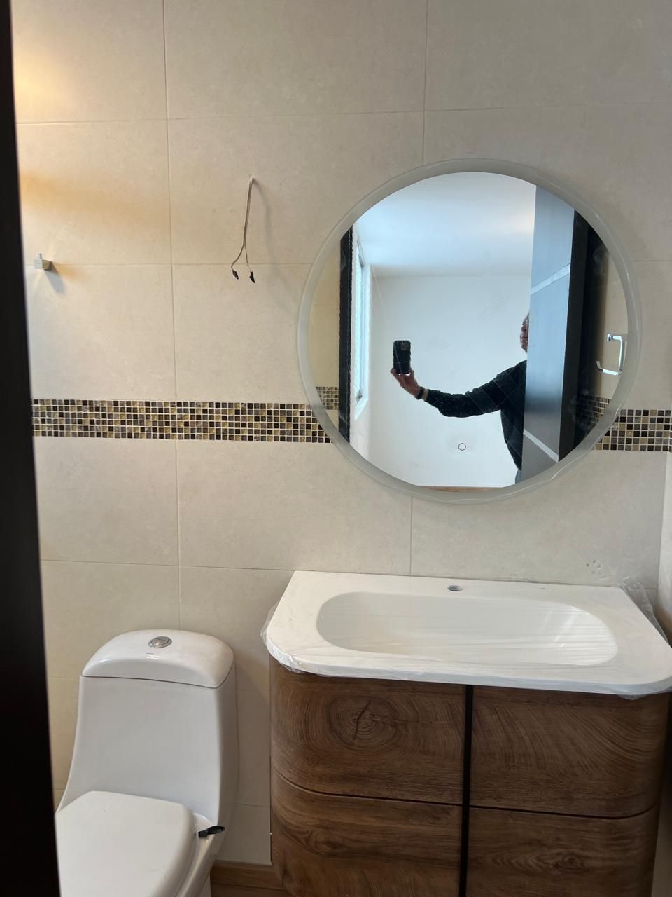 16 of 23: BAÑO PRINCIPAL